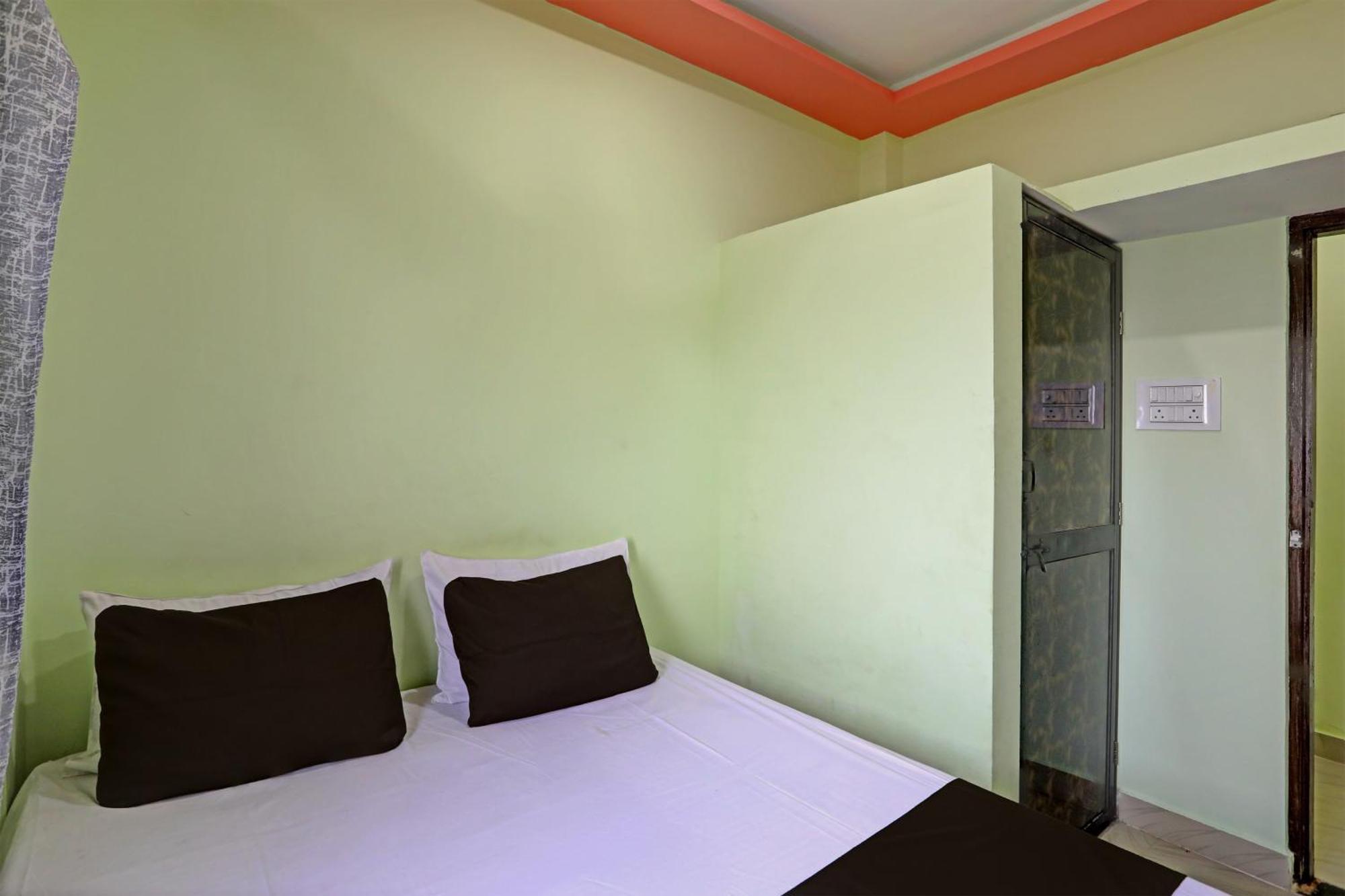 Chandrapur Spot On Hotel Leo Star מראה חיצוני תמונה