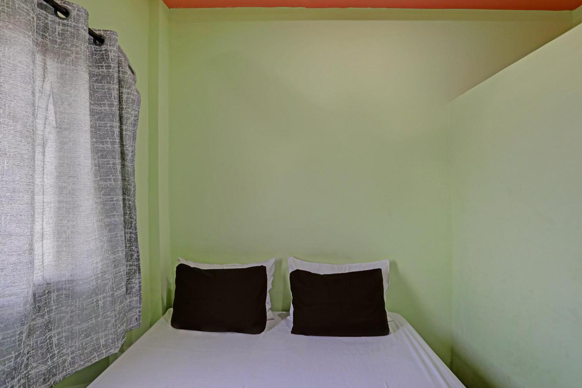 Chandrapur Spot On Hotel Leo Star מראה חיצוני תמונה