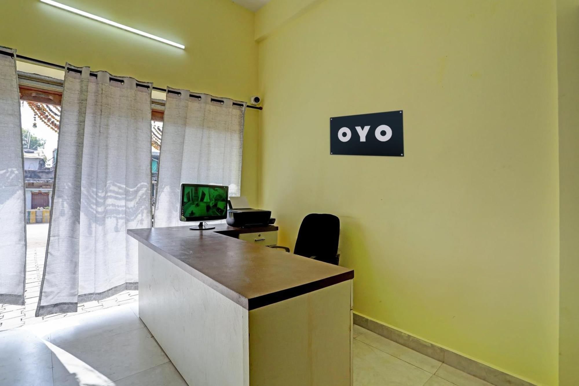 Chandrapur Spot On Hotel Leo Star מראה חיצוני תמונה